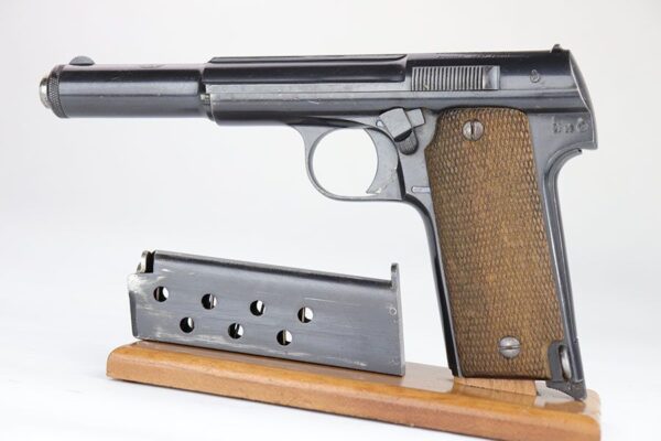 Astra Model 400 9mm Largo